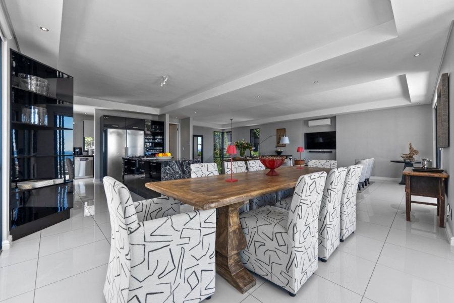 To Let 4 Bedroom Property for Rent in Fresnaye Western Cape